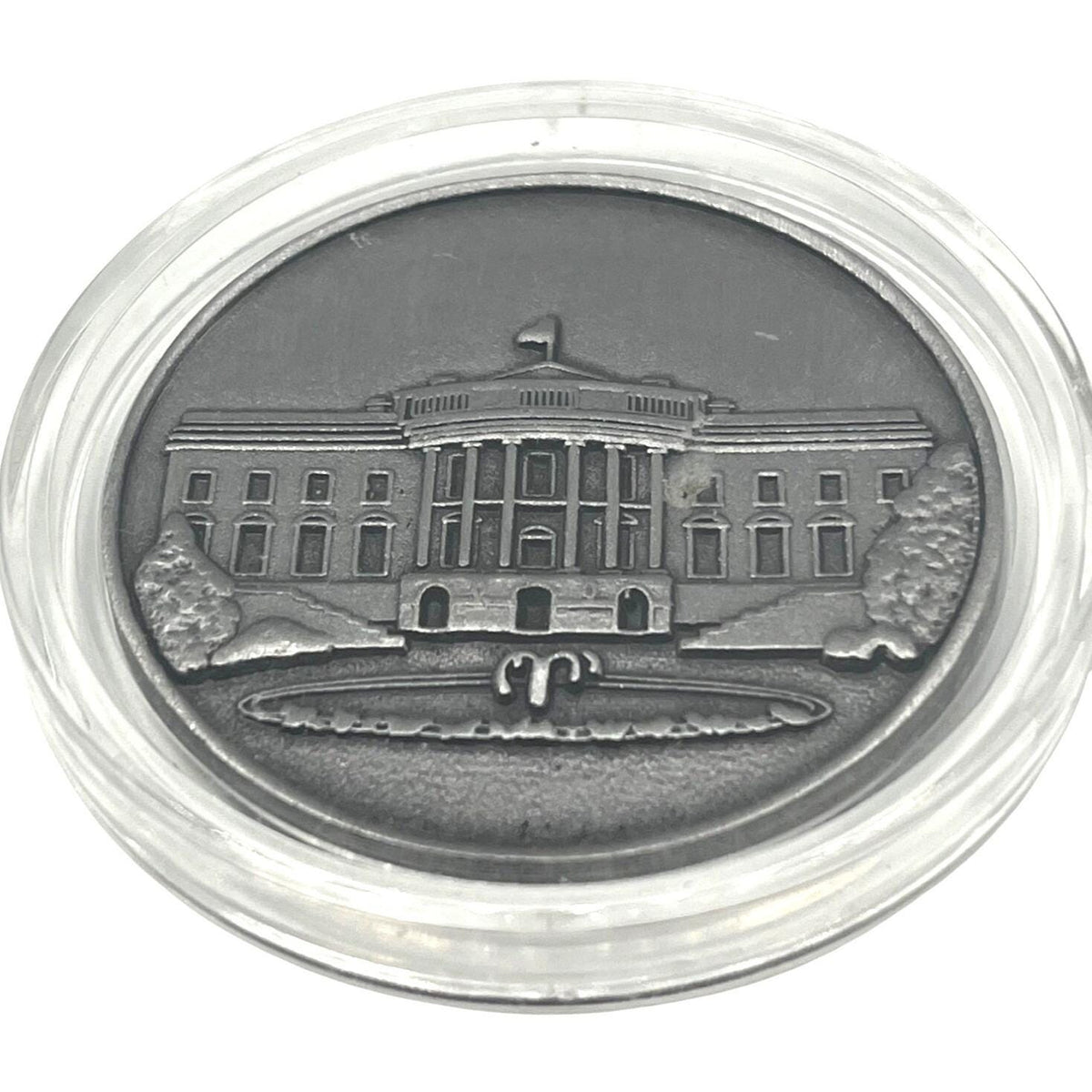 White House Police Commemorative Coin Highly Detailed Collectible in Protective Case 1.75"