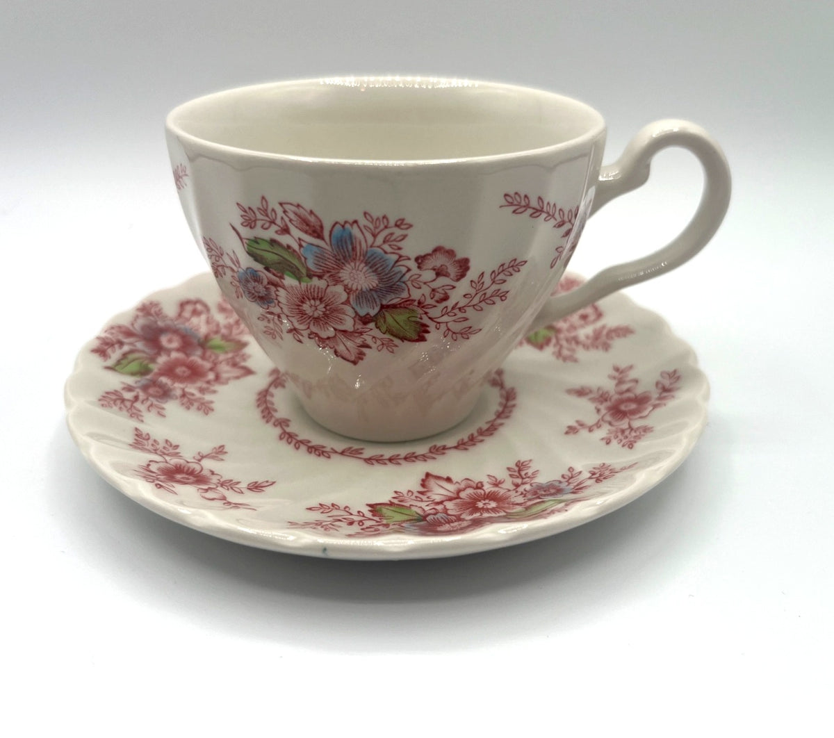 Johnson Brothers England Marlow Floral Tea Cup & Saucer Set