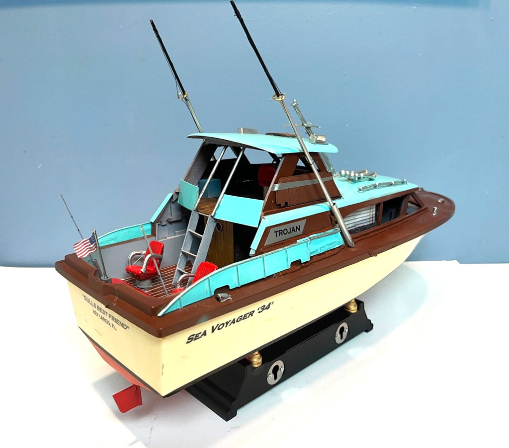 Model Sports Fishing Boat Cabin Cruiser Model Yacht 17" Long with Base