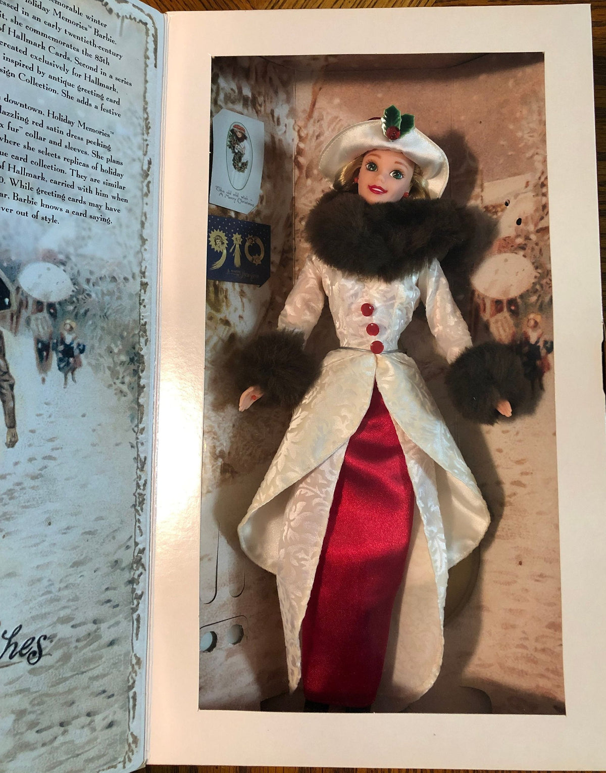 1995 Holiday Memories Barbie Special Edition for Hallmark.  Inspired by antique greeting card artwork from Hallmark Design Collection. 11"