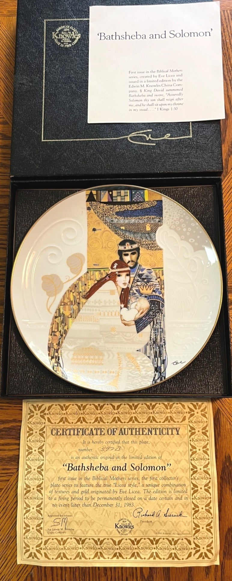 Limited Edition Knowles Plate "Bathsheba And Solomon" By Eve Licea Gold Accents Fine Porcelain 10.25" Diameter With Certificate & Box