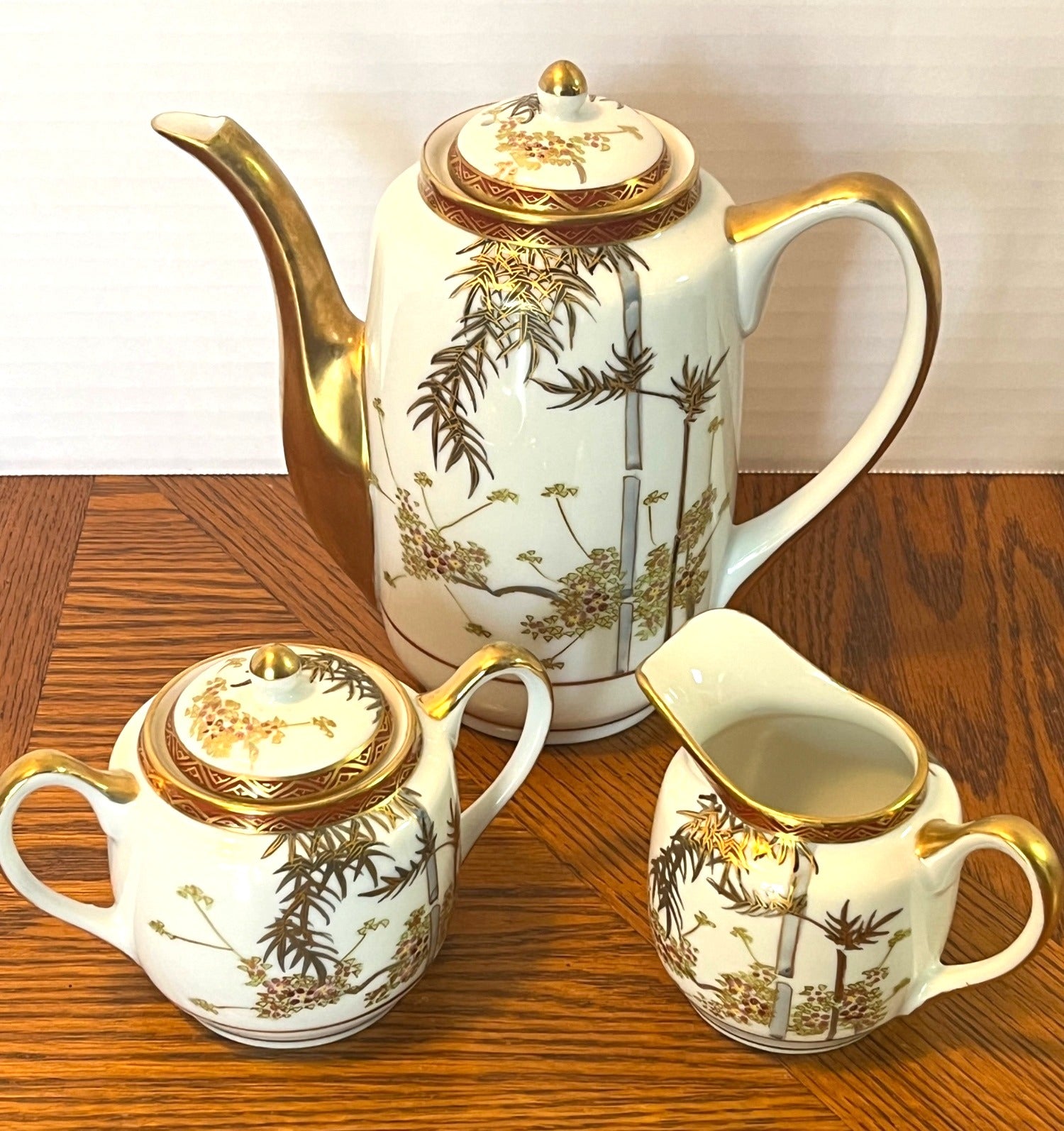 Vintage Kutani Japanese Gold Bamboo Porcelain Tea Set With Teapot Sugar Bowl Creamer 5 Cups & Saucers