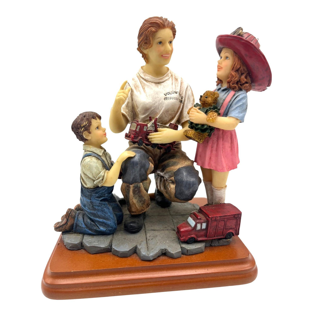 Red Hats Of Courage Volunteer Firefighter Figurine "Voluntary Comfort Duty" 1999 By Vanmark Handcrafted Resin Sculpture