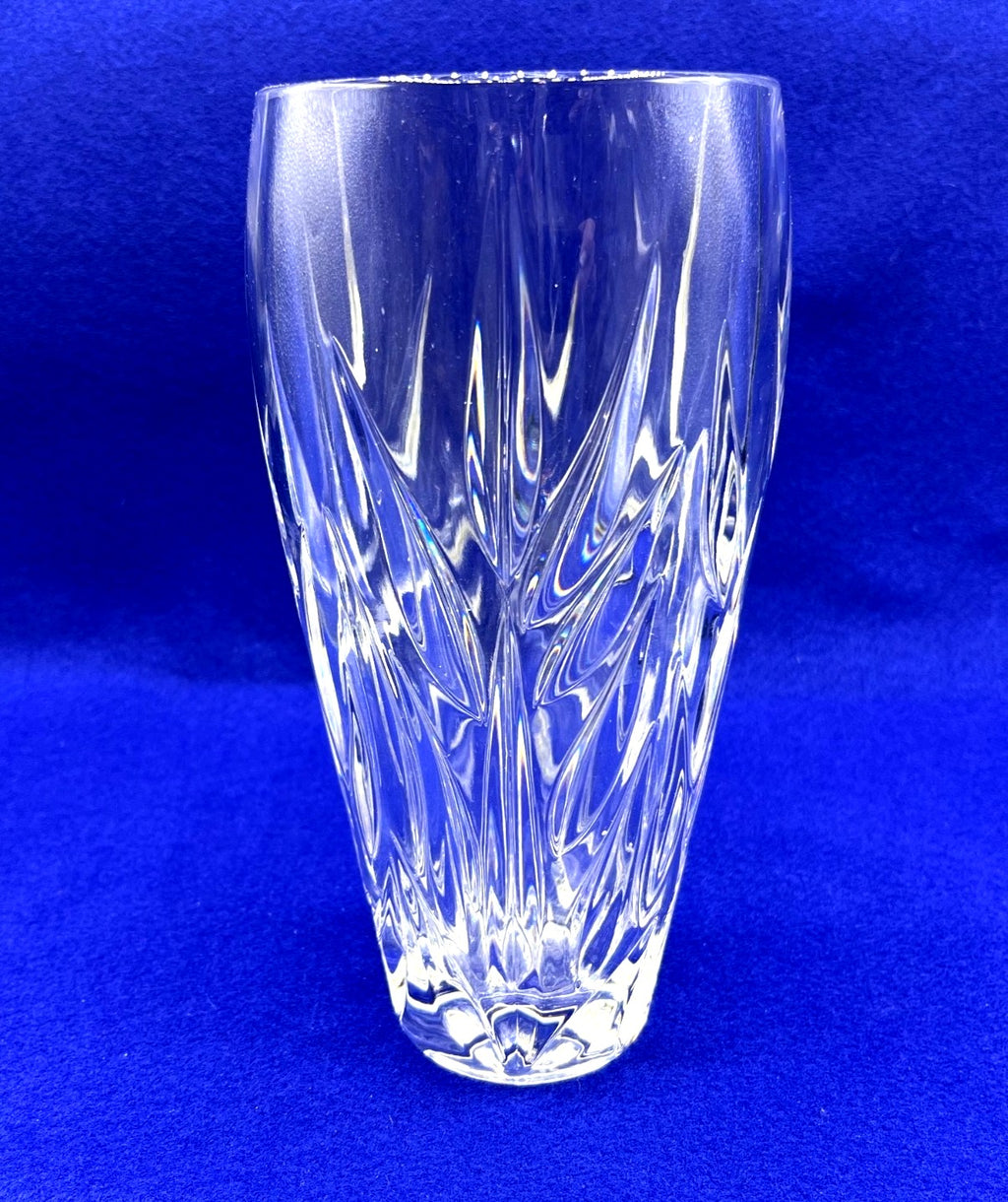 Gorham Cut Crystal Star Blossom Vase With Elegant Leaf Design 8.75 Inches Tall