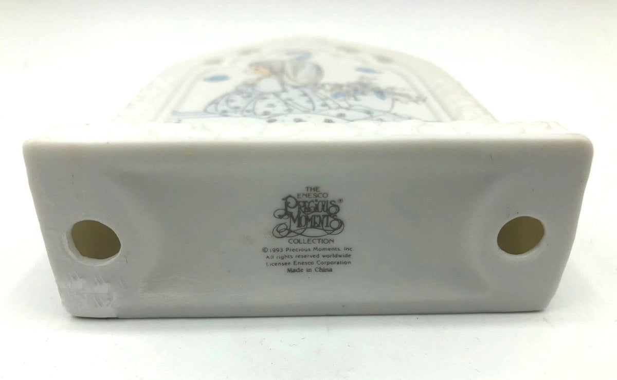 1993 Precious Moments Porcelain Arched Display "O Worship The Lord" with Little Girl Kneeling in Prayer, Bluebirds and Flowers.   3" x 5"