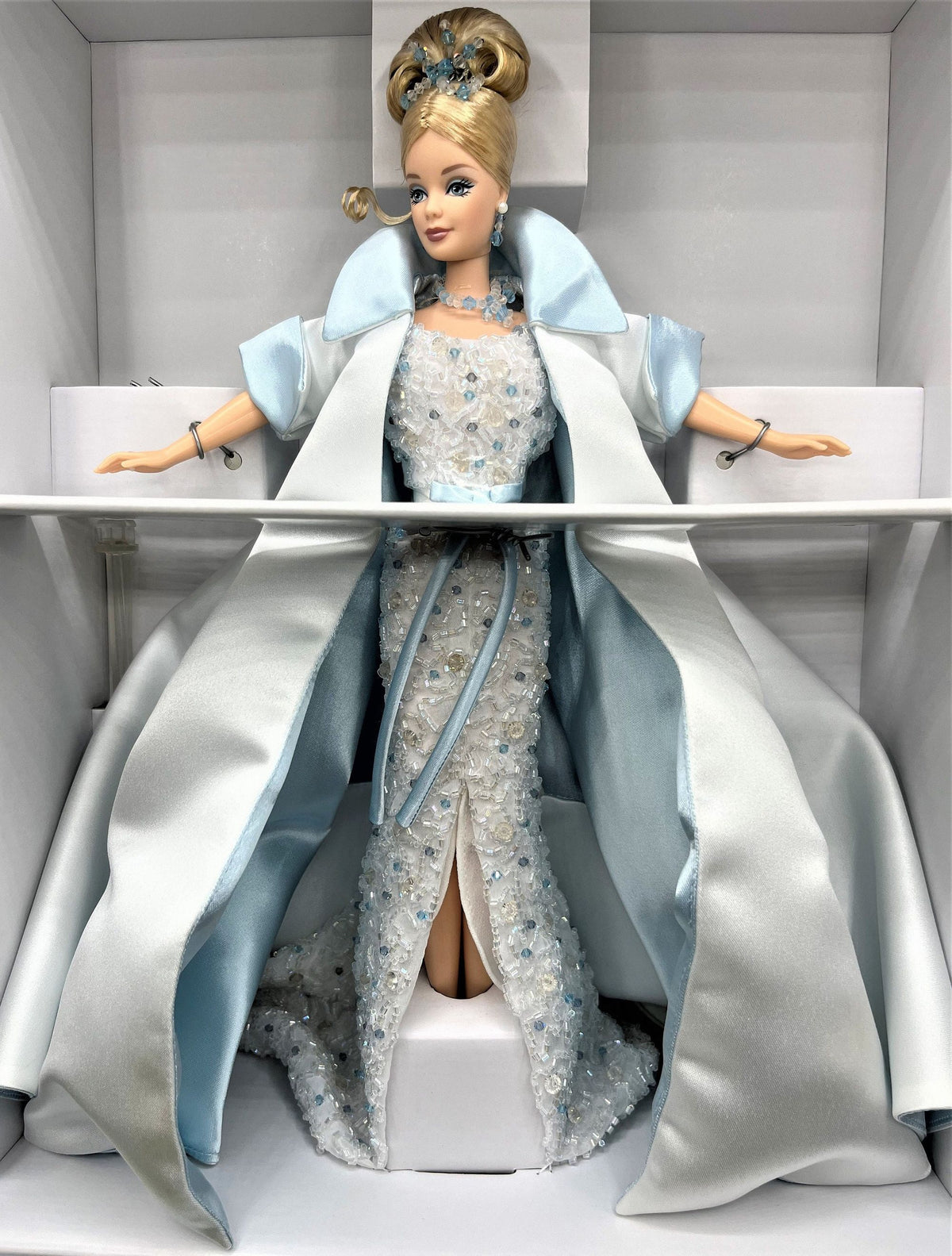 1998 Crystal Jubilee Barbie  Crystal Gown, Satin Opera Coat, Tiara, Necklace, Certificate of Authenticity NIB