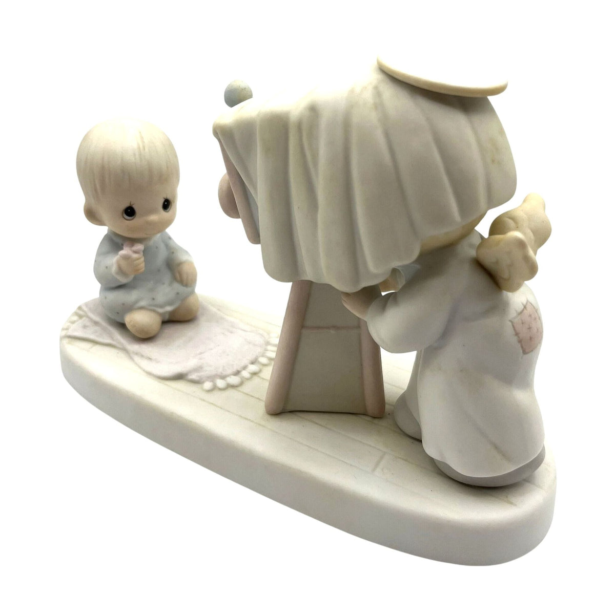 Vintage 1983 Precious Moments Figurine Baby's First Picture from the Baby's First Series. In original box. 7" long x 5.25" high