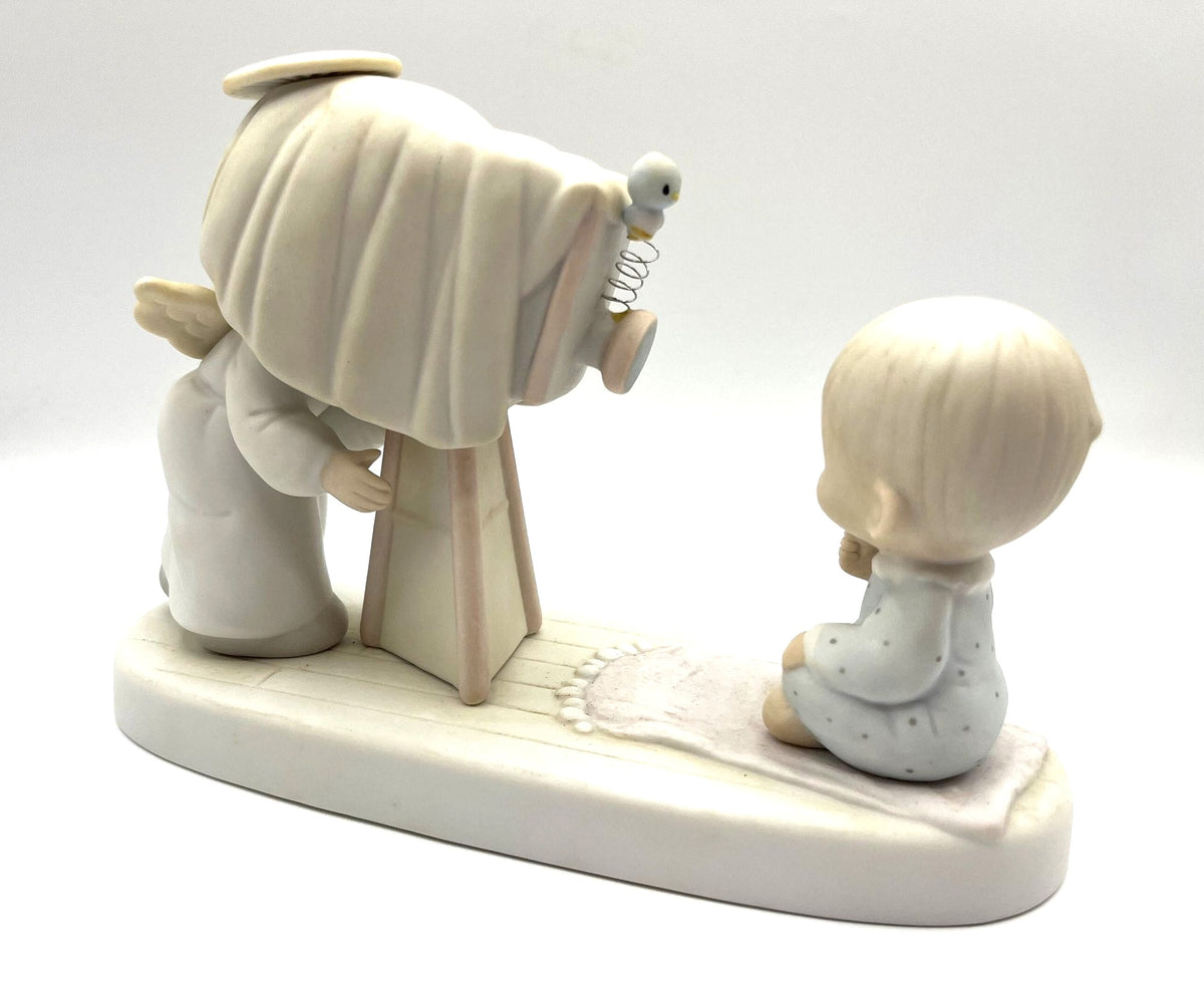 Vintage 1983 Precious Moments Figurine Baby's First Picture from the Baby's First Series. In original box. 7" long x 5.25" high