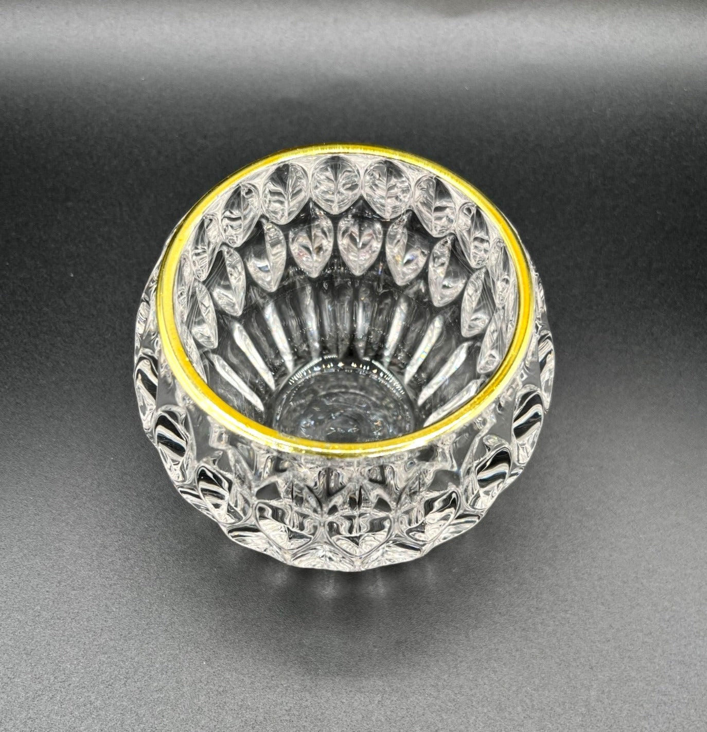 Crystal Clear Glass Votive/Tealight Candle Holder With Gold Rim – Elegant Teardrop Design 3 x 4"