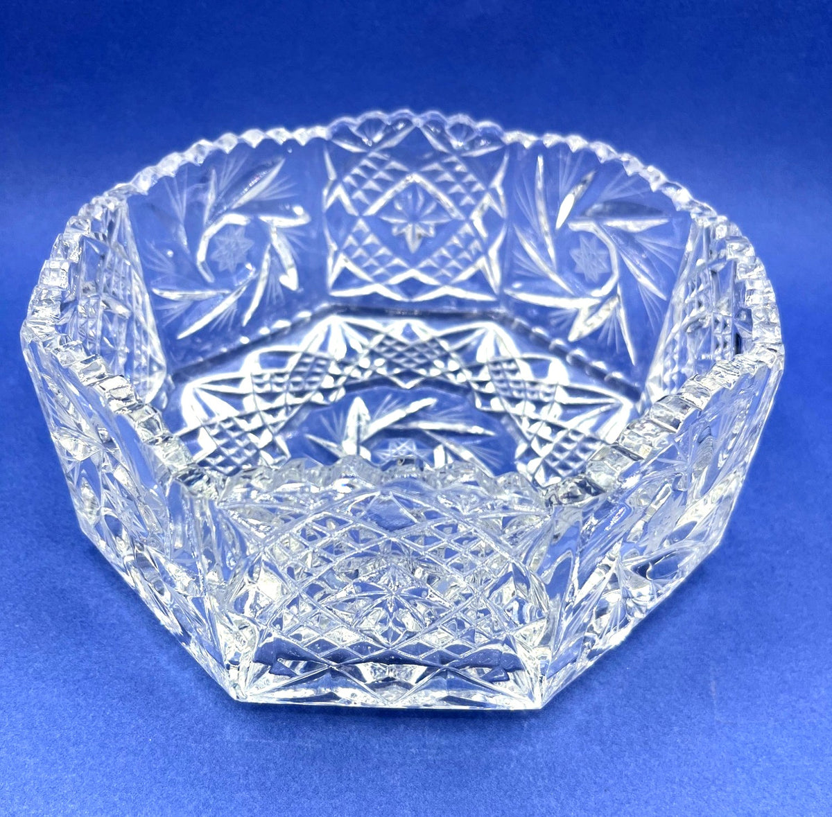 Vintage American Brilliant Crystal Cut Glass Bowl Octagonal Design Clear Decorative Tableware Elegant Centerpiece Collectible Home Décor