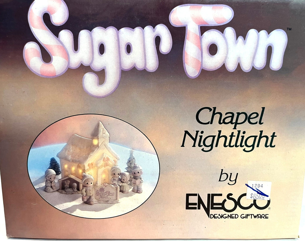 Precious Moments Sugar Town Chapel Nightlight Holiday Decor Includes 4 Individual Figurines