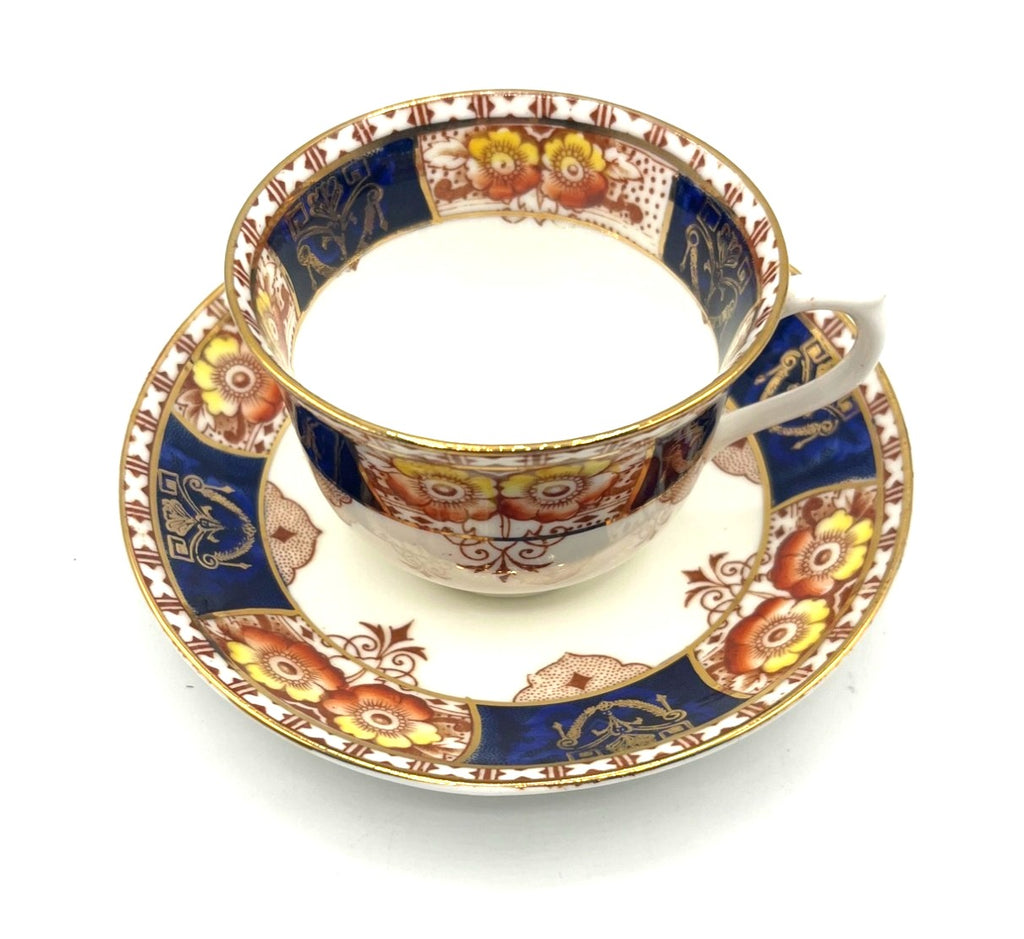Colclough Bone China Old Imari Tea Cup  Saucer Set Made in Longton England Vintage Collectible