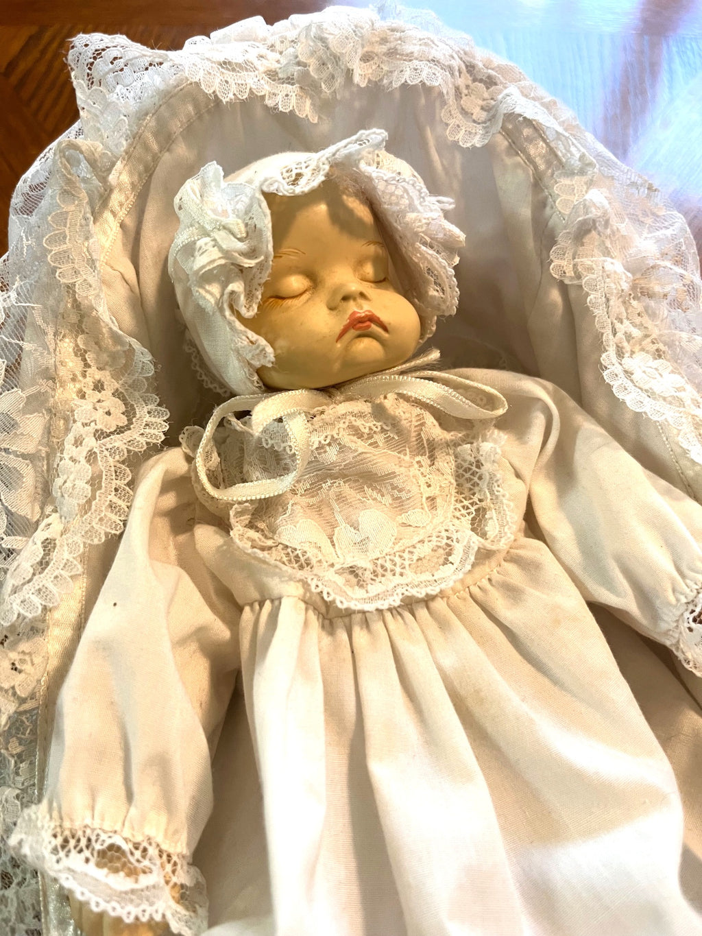 Vintage Artmark Musical Baby Doll With Lace Cradle Bassinet 1989 Collectible