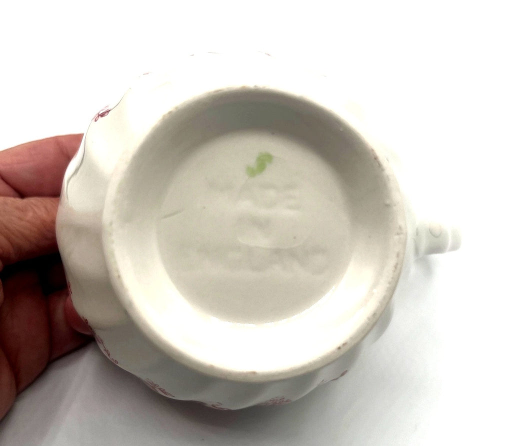 Vintage Johnson Brothers  Floral Creamer & Sugar Bowl with Lid Set Made In England