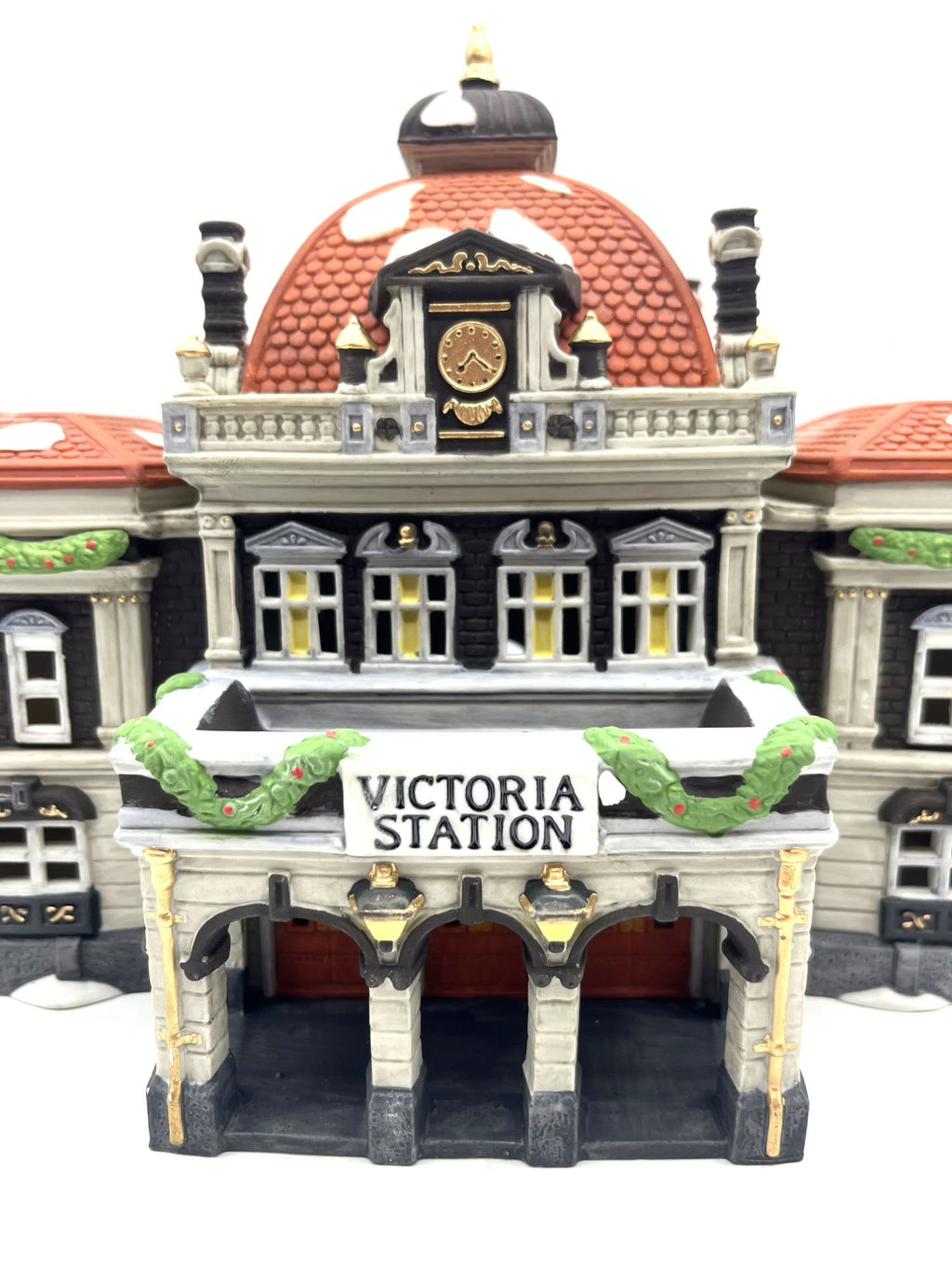 Department 56 Dickens' Village Victoria Station Lighted Building