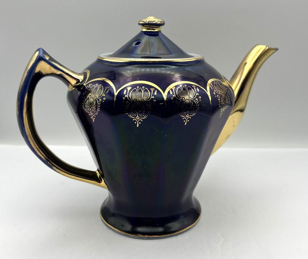 Rare Mid Century Hall Cobalt Blue and Gold 6 Cup Teapot with Lid Made in USA.
