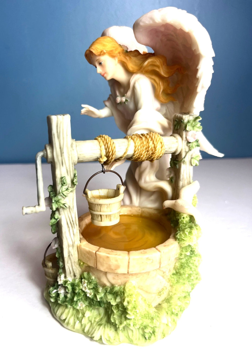 Seraphim Classics Alexandra "Endless Dreams" 1998 Special Event Angel Figurine With Well By Roman Inc.