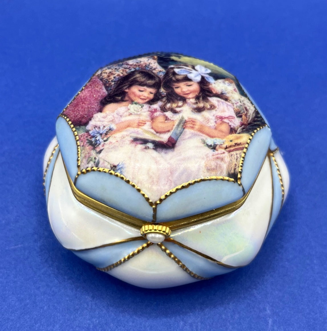 Storybook Memories Music Box Porcelain With Gold Accents Sandra Kuck Art Plays Melody Always
