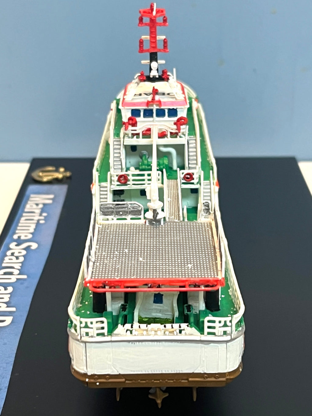 Model Boat Maritime Search & Rescue Hermann Marwede Ship Display w Acrylic Case