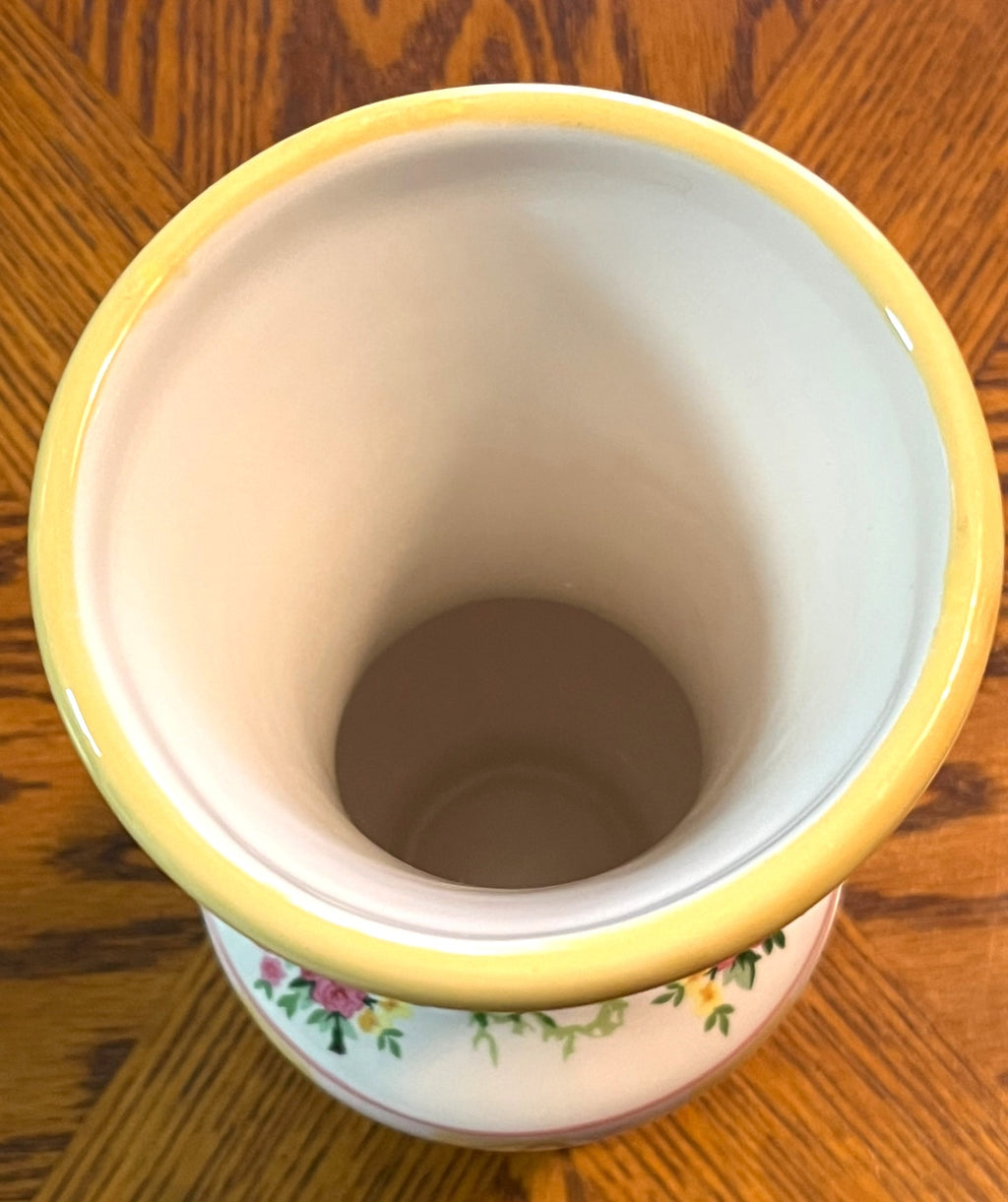 Laura Ashley Ceramic Floral Rose Vase Yellow & Pink Accent for FTD Florist 9" high