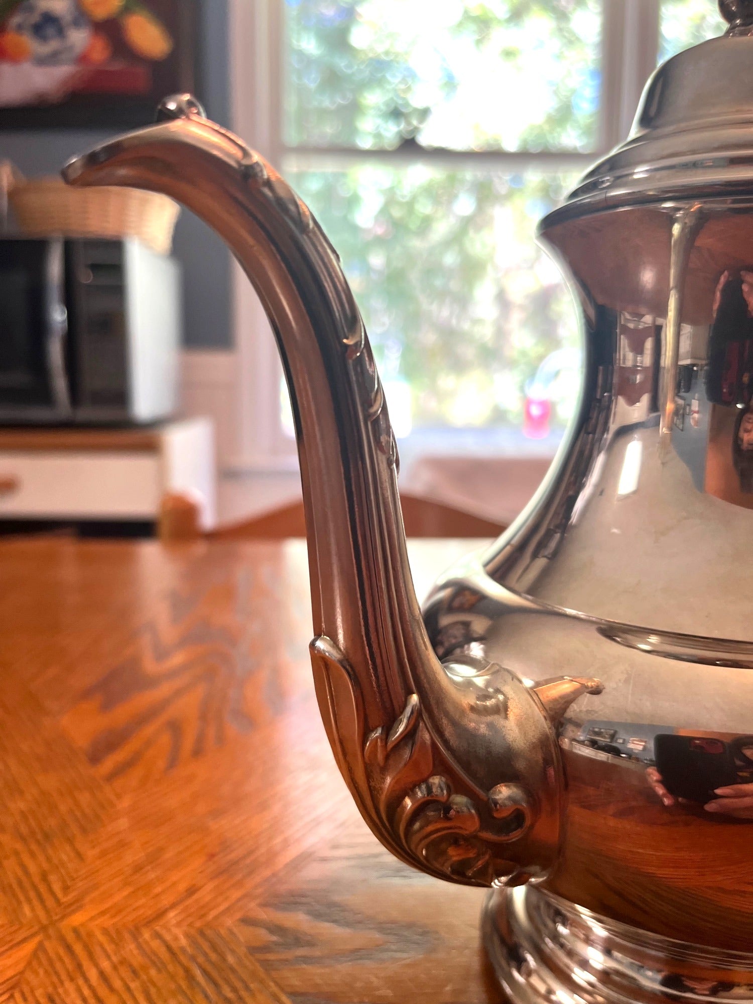 Vintage Silver-Plated Oneida Seacrest Coffee/Teapot With Ornate Handle Spout and Filial Design 10" tall