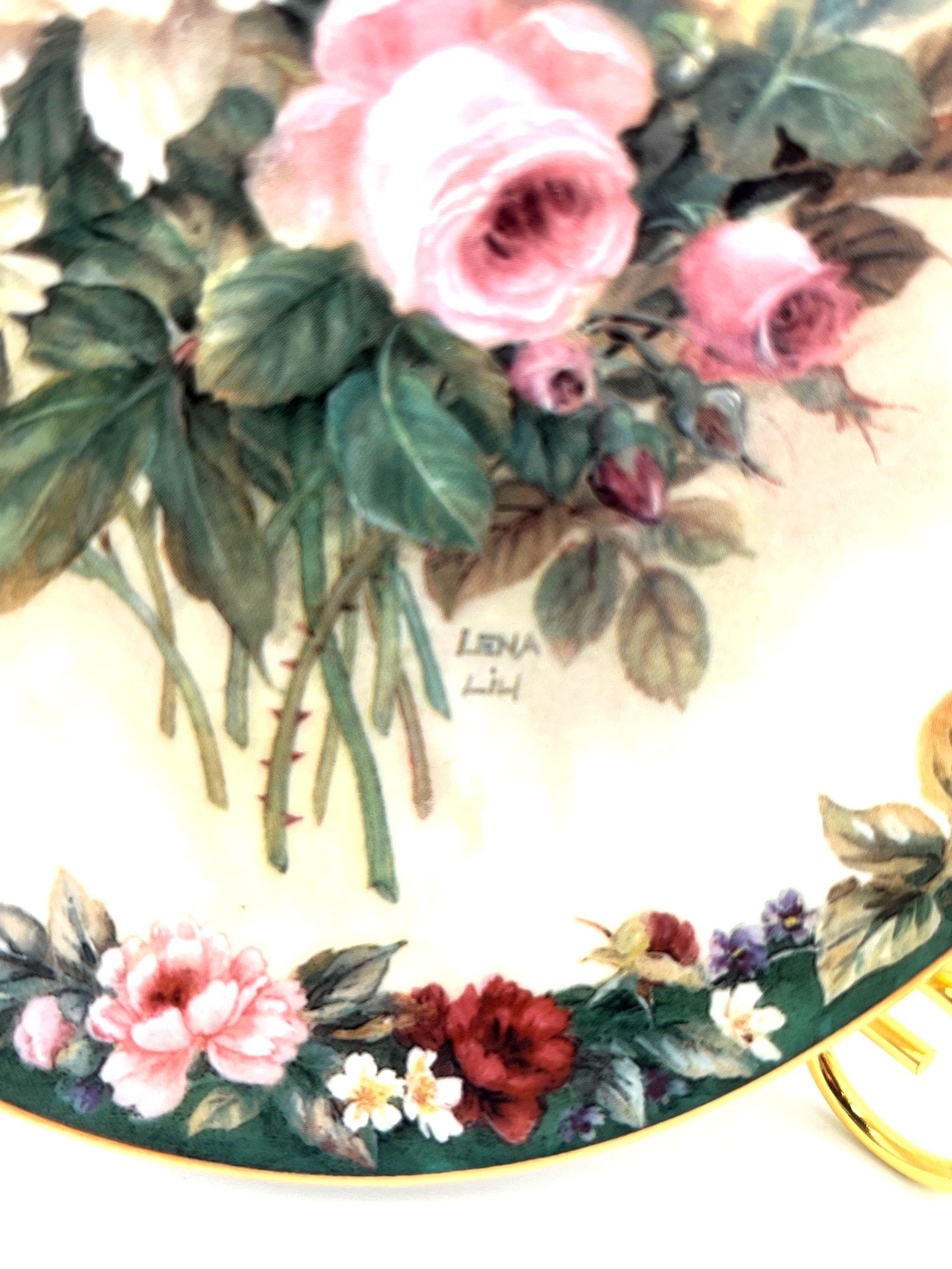 Lena Liu Remembrance Floral Cameo Bradford Exchange Limited Edition Decorative Plate