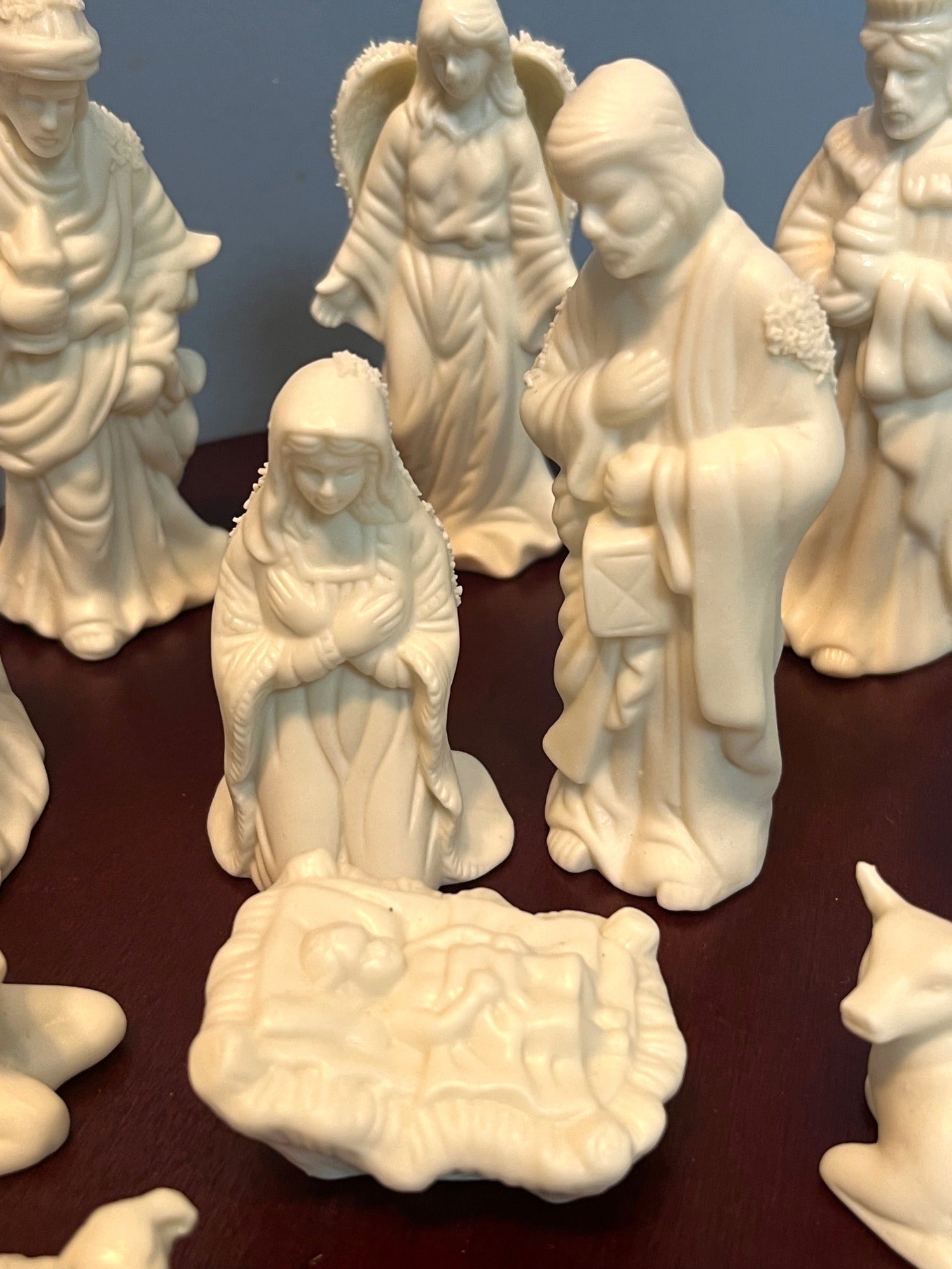 Nativity Scene 11-Piece White Ceramic Figurine Set With Wooden Base