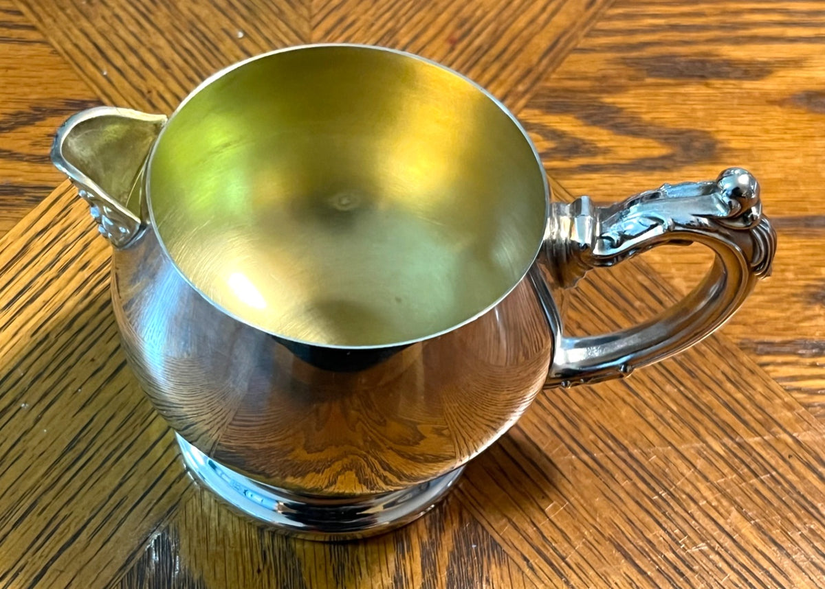 Vintage Silver Plated Creamer & Sugar Bowl Set With Lid By Oneida Sea Crest Pattern Elegant Tableware For Tea Or Coffee Service