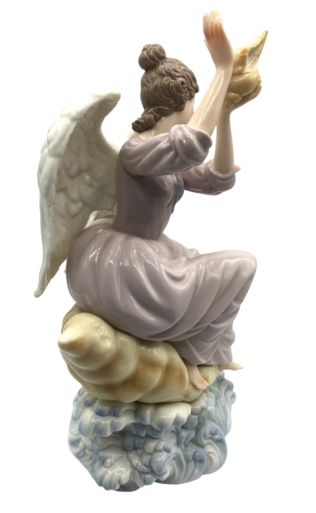 Grandeur Noel Angel at the Sea on a Large Sea Shell, made in China by O'Well. 12.5" tall