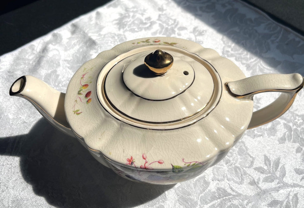 Vintage Sadler England Cream Teapot With Fruit & Floral Design Gold Trim 2-Piece Set