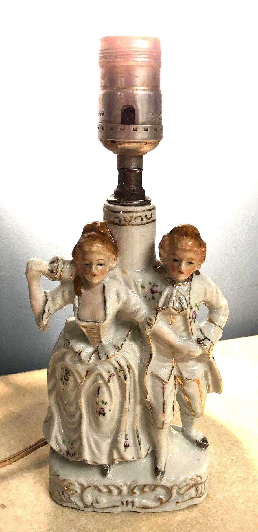 Mid Century Lamp with Colonial Couple Dancing - Pioneer Mdse. Co. Excellent Conditon. Works with standard light bulb. 5" wide and 10.5" tall