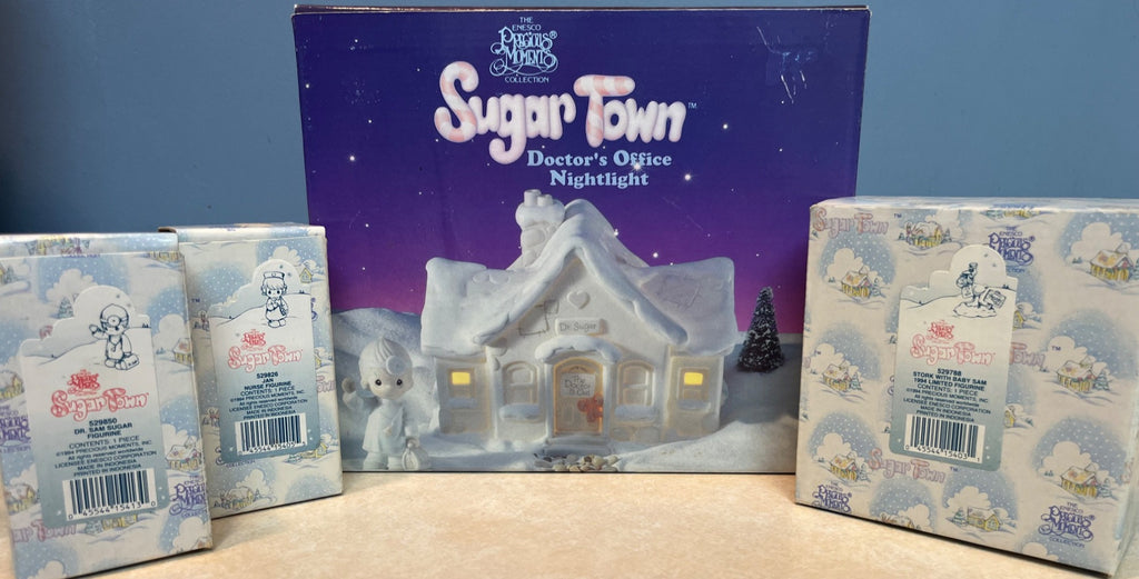 Sugar Town Doctors Office Lighted Ceramic House 1994 Precious Moments White With Yellow Glow with 3 Individual Figurines