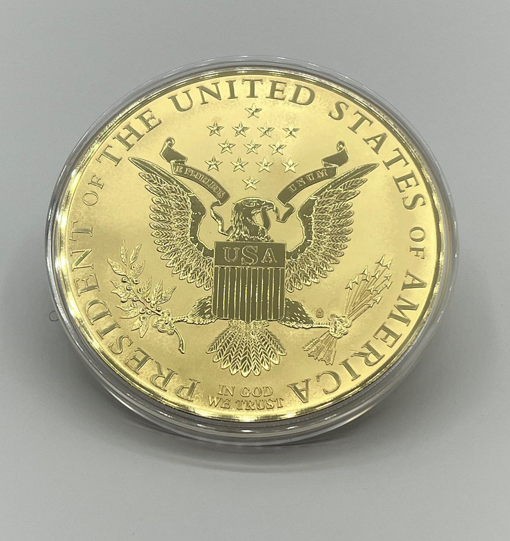 24K Gold Layered Jumbo George Washington Coin with Inlaid Crystals. U.S. Presidents Series American Mint 4" Diameter