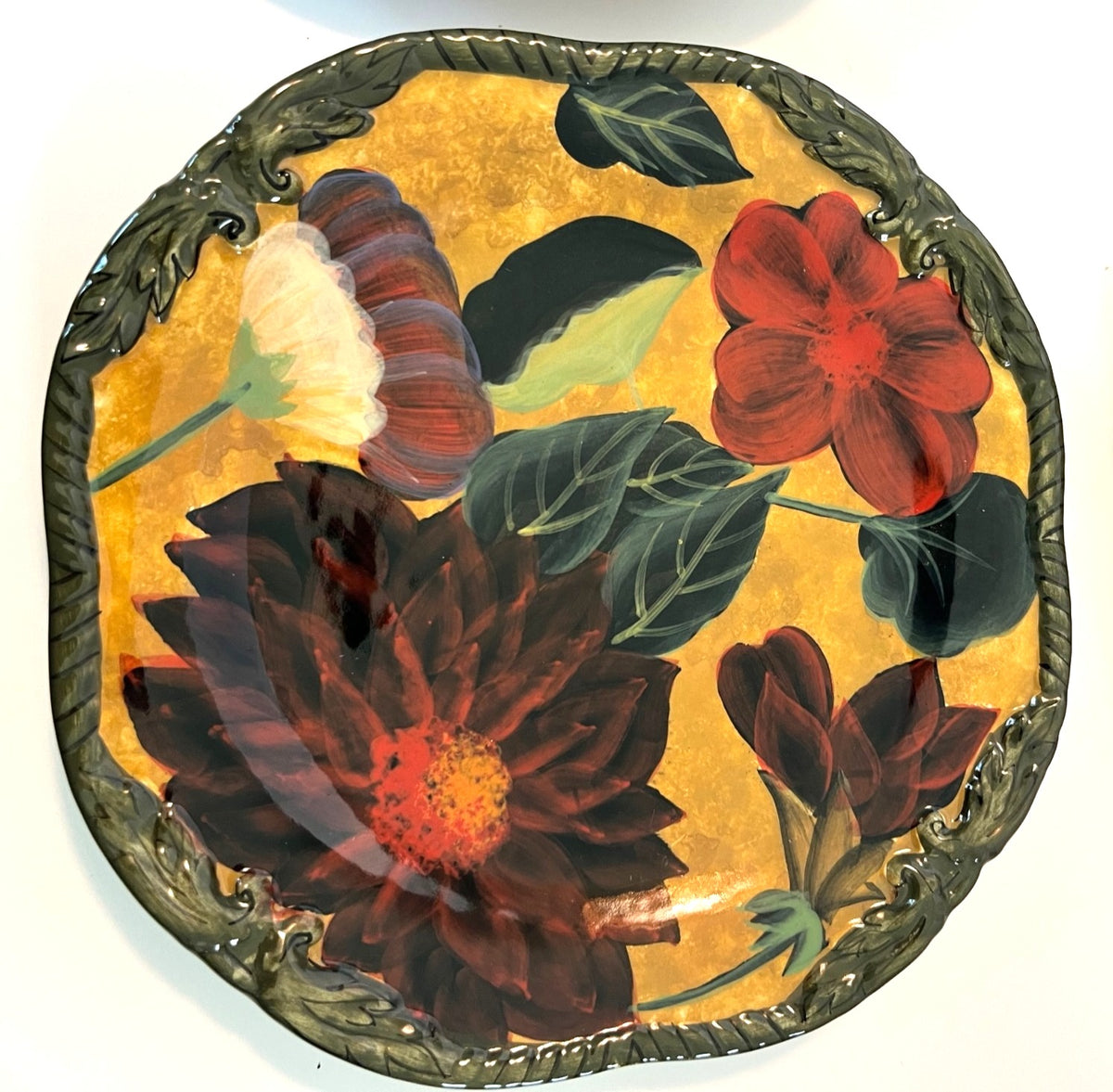 Renaissance Raymond Waites Salad & Dessert Plates 8.5" Floral Fruit Design Set Of 4 Certified International