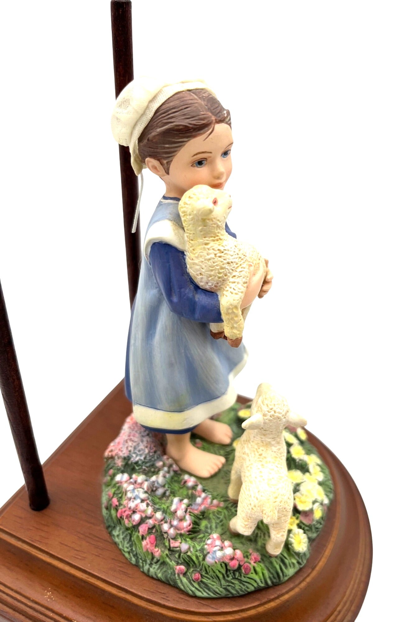 Sadie Mae Amish Heritage Limited Edition Musical Figurine 7.5" tall